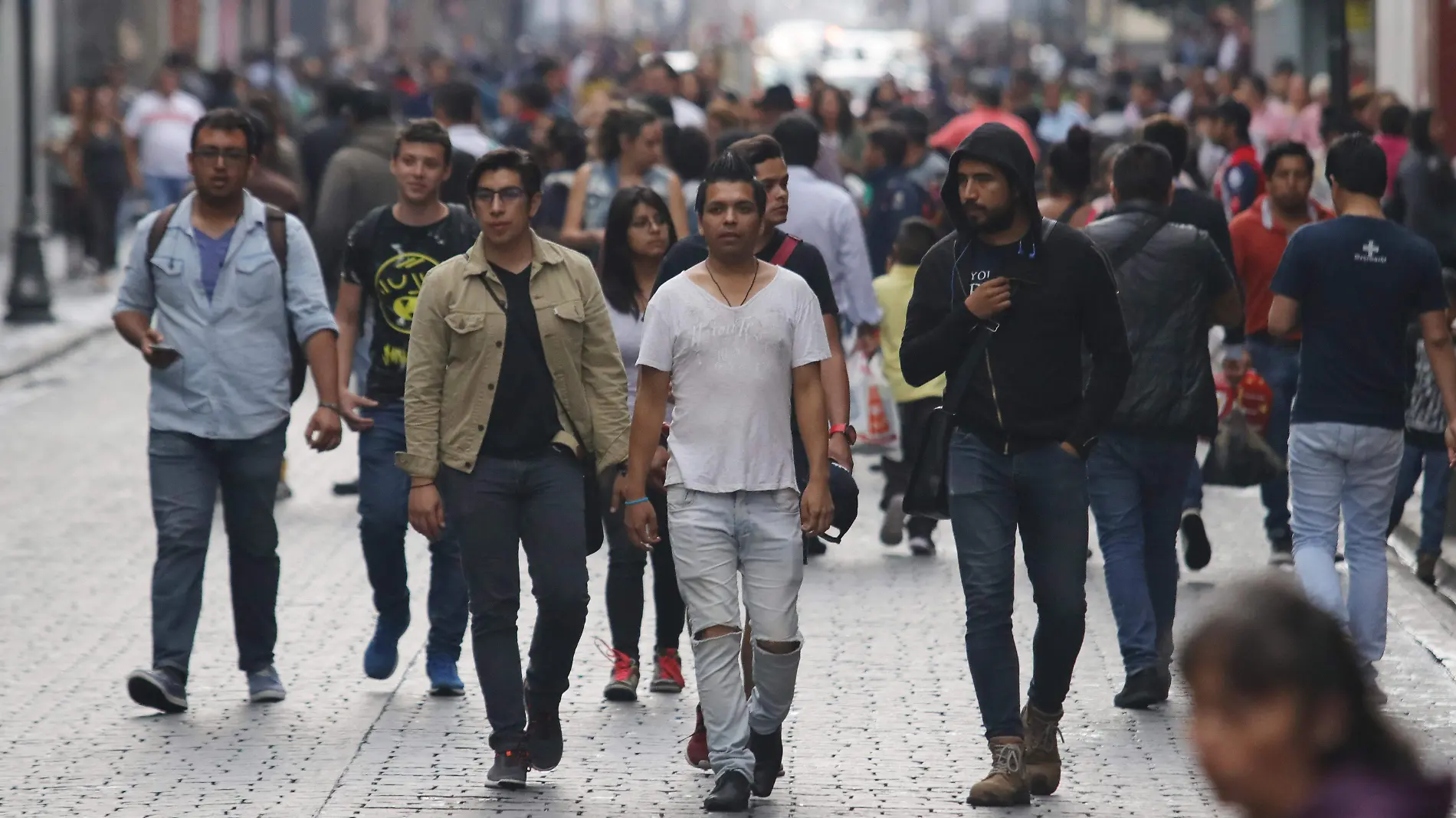 gente personas poblanos gente en la calle EL SOL DE PUEBLA